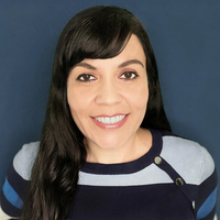 Notary Public in Woodland Hills, California 91364, Gabriela Lopez De Dennis