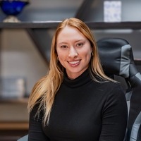 Notary Public in LONG BEACH, California 90807, Christine August Mejia