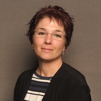 Notary Public in Pomona, California 91767, Sarah Hall