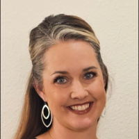 Notary Public in Hallettsville, Texas 77964, Sara Michna