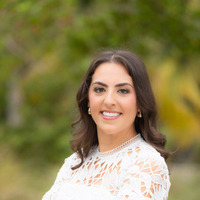 Notary Public in Naples, Florida 34112, Amelia Tayeh