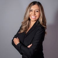 Notary Public in Richmond , Texas 77406, Ivana Olivares