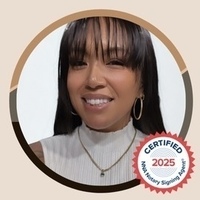 Notary Public in SAN JACINTO, California 92582, corina rarang