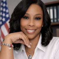 Notary Public in Louisville, Kentucky 40258, Starrae Holloman