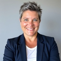 Notary Public in Lakeland, Florida 33809, Dusty Russell