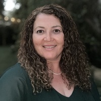 Notary Public in Corona , California 92881, Emilia Marchis