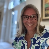 Notary Public in Hamden, Connecticut 06518, Jeanine DeLucia