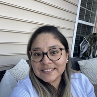 Notary Public in King george, Virginia 22485, Viviana Herbas