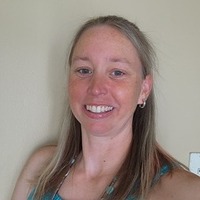 Notary Public in Fraser, Michigan 48026, Abby Pelker