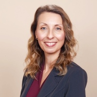 Notary Public in Roseville, California 95678, Vicky Gomes