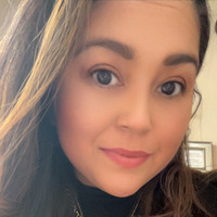 Notary Public in Dallas, Texas 75211, Roxanne Rodriguez