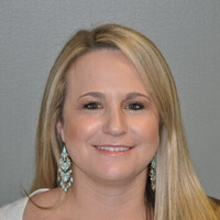 Notary Public in El Cajon, California 92020, Lindsay Gunn