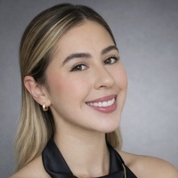 Notary Public in Phoenix, Arizona 85043, Daniella Bunten