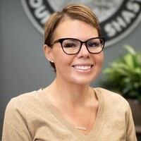 Notary Public in Redding, California 96001, Cassie Middleton