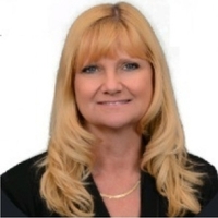 Notary Public in Santa Rosa, California 95403, Susan Conlon