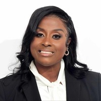 Notary Public in Memphis , Tennessee 38125, Shena  Armstrong