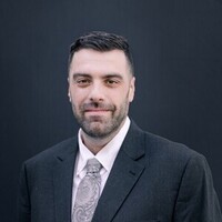 Notary Public in Peabody, Massachusetts 01960, Steven Dinis