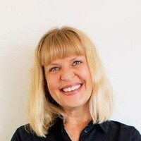 Notary Public in PALM DESERT, California 92211, MELISSA BETTGE