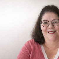 Notary Public in Ironton, Ohio 45638, Dottie Sensabaugh