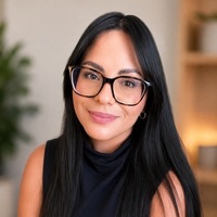 Notary Public in Tucson, Arizona 85715, Ali Valencia