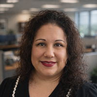 Notary Public in Barstow, California 92311, Lenora Robles