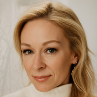 Notary Public in Ozark, Missouri 65721, Kelly Martin