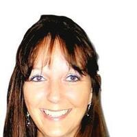 Notary Public in Bradenton, Florida 34207, Stacianne Nieding