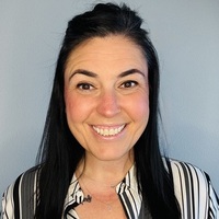 Notary Public in Palmetto, Florida 34221, Shara Hollister