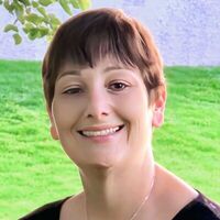 Notary Public in Phoenix, Arizona 85022, Sharon Winchester