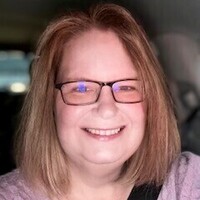 Notary Public in Commerce, Georgia 30529, Rebecca Helms