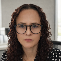 Notary Public in WESLEY CHAPEL, Florida 33545, Iris Cerra