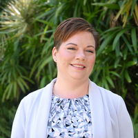 Notary Public in Bradenton, Florida 34212, Delinda Smith