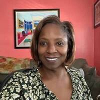 Notary Public in Clinton, Maryland 20735, Karen Roberts