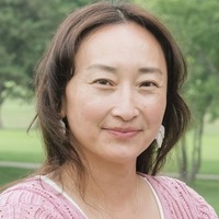 Notary Public in Leavenworth, Kansas 66048, Paula Xiong