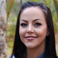 Notary Public in Menifee, California 92584, Corrie Debrauwere