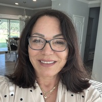 Notary Public in Oroville, California 95966, Elvia  Williams 