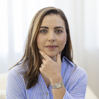 Notary Public in Orlando, Florida 32832, Julia Ferreira