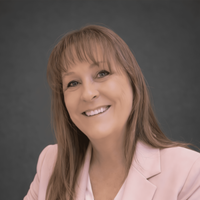 Notary Public in Roseville, California 95678, Jacqueline  Kneidl