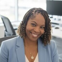 Notary Public in Chicago, Illinois 60637, SALEANA WILLIAMS