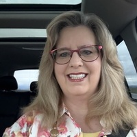 Notary Public in Lebanon, Oregon 97355, Julia Murphy