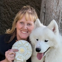 Notary Public in Florence, Oregon 97439, Marcia Haro