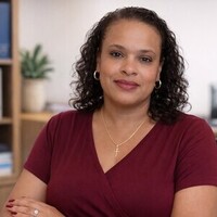 Notary Public in Tampa , Florida 33613, Margaret E. Zambrana