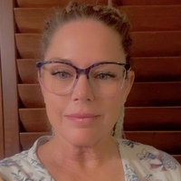 Notary Public in Phoenix, Arizona 85032, Linda Acritelli