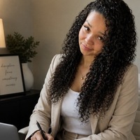 Notary Public in Indianapolis, Indiana 46229, Cierra  Phillips