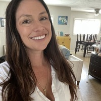 Notary Public in Nokomis, Florida 34275, Kristin Morris