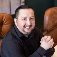 Notary Public in Oklahoma City, Oklahoma 73112, Juan Frausto