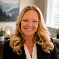 Notary Public in Lewisburg, West Virginia 24901, Krystal Spence