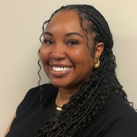 Notary Public in Lake Winnebago, Missouri 64034, Venisha Pendergrass