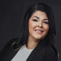 Notary Public in Highland, Indiana 46322, Angelica Paschall