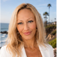 Notary Public in Oxnard, California 93035, Celine Dilfer